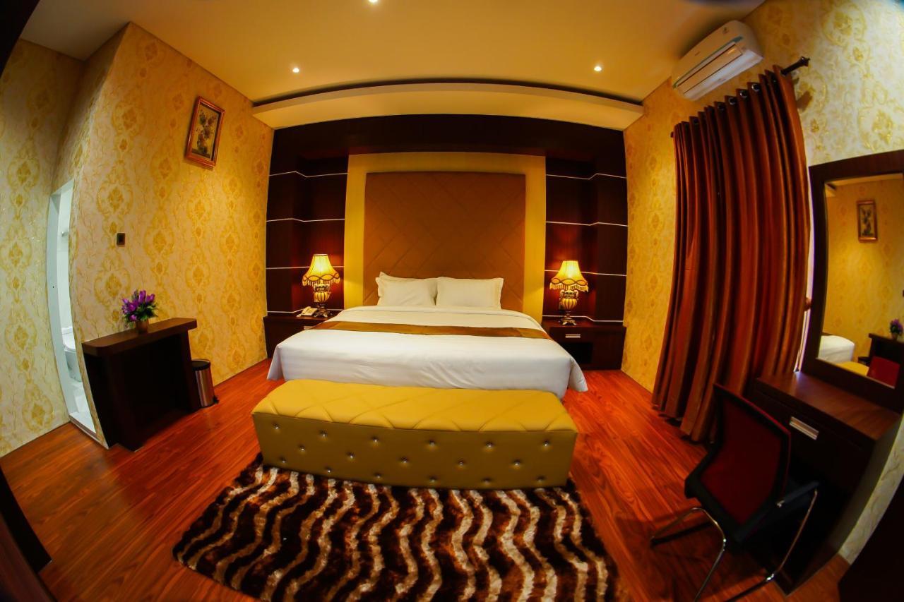 Singapore City Hotel Batu Bara Sungaibalai Bagian luar foto