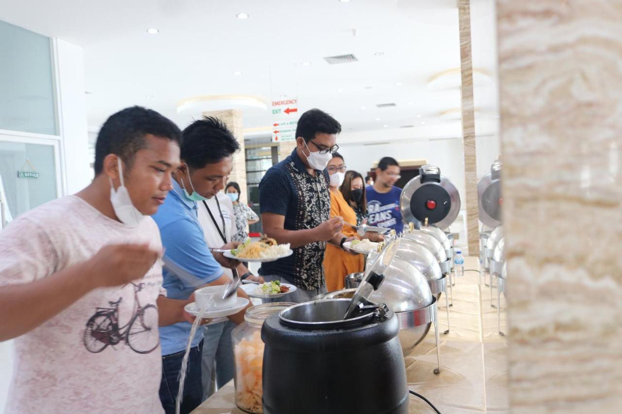 Singapore City Hotel Batu Bara Sungaibalai Bagian luar foto