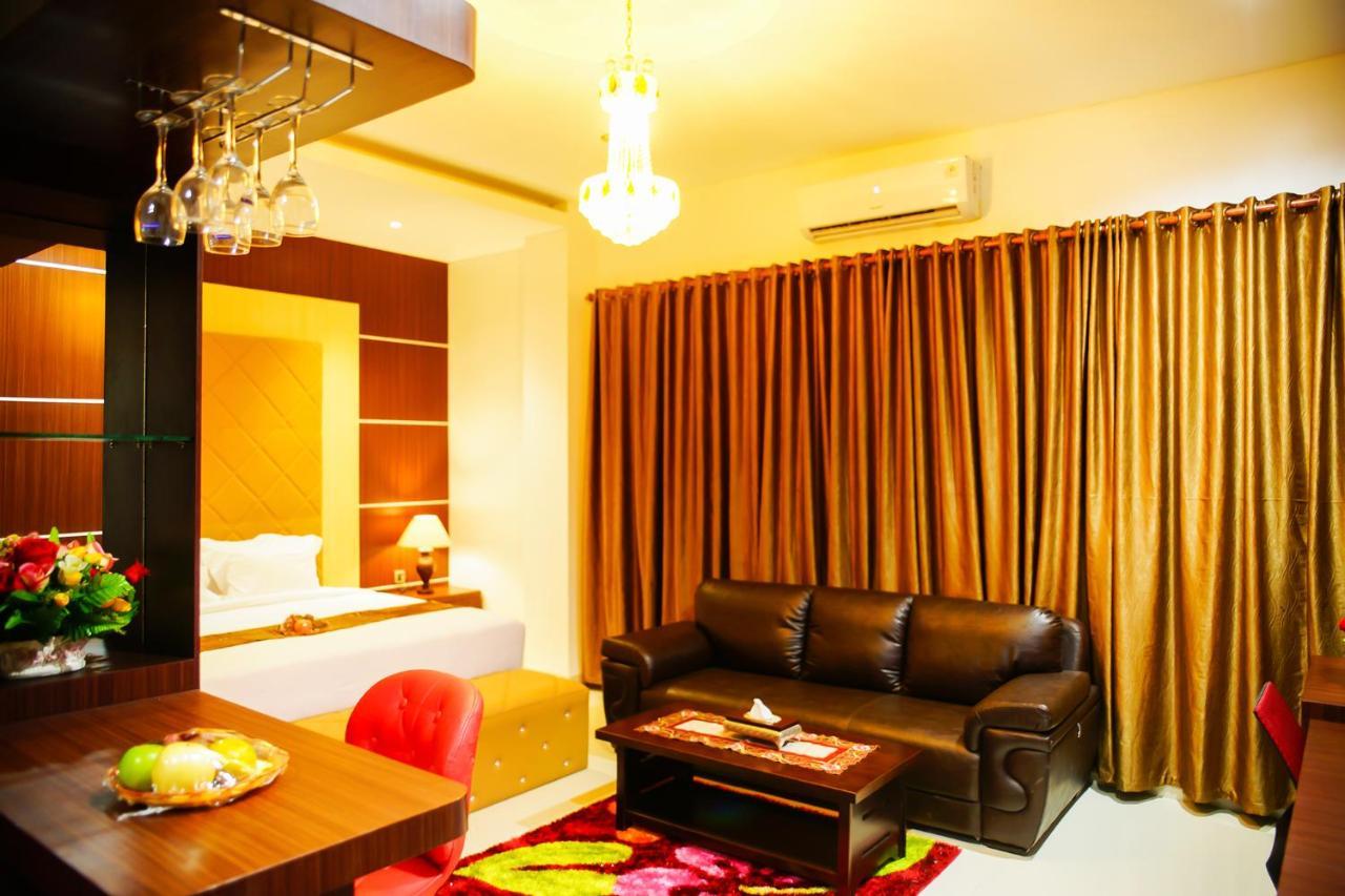 Singapore City Hotel Batu Bara Sungaibalai Bagian luar foto