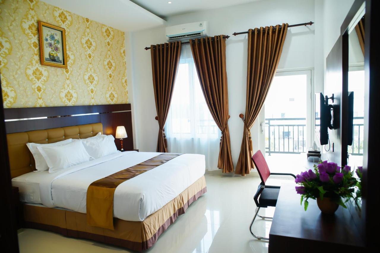 Singapore City Hotel Batu Bara Sungaibalai Bagian luar foto